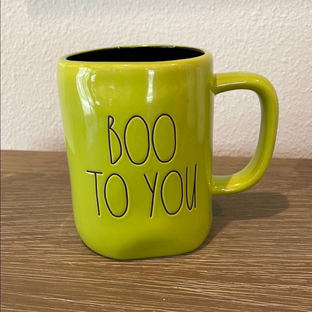 New 2022 Rae Dunn Halloween Green Boo To You Mug